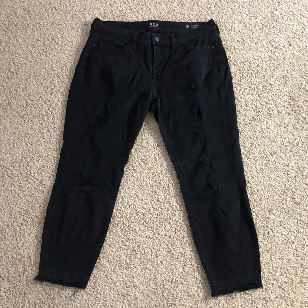 ANA black capris